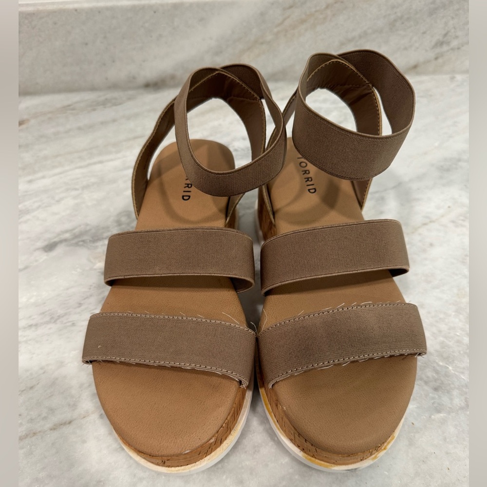 Platform wedges